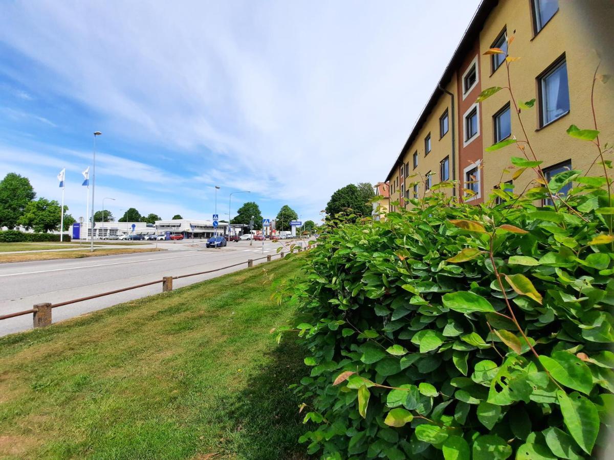 Broholm Bed&Breakfast Lidkoping Exterior photo